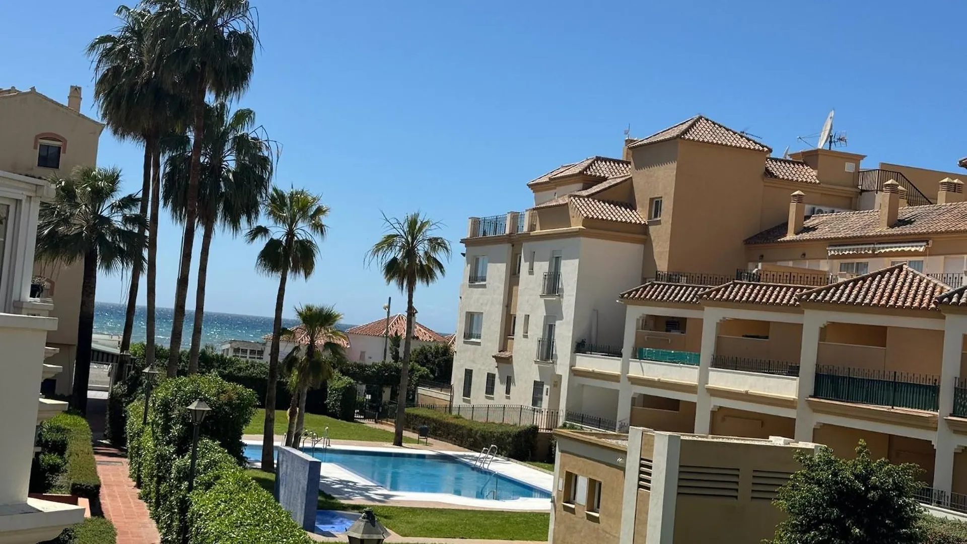 Apartment Strandnaera Boende I Torrox Costa